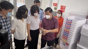 Công khai 24 cơ sở vi phạm an toàn thực phẩm tại quận Hai Bà Trưng (Hà Nội)