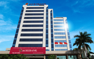 Agribank - 35 năm lớn mạnh  cùng "tam nông"