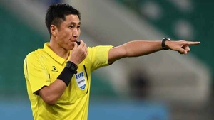 Trọng tài Trung Quốc nhiều lần xử ép bóng đá Việt Nam tham gia... dàn xếp tỷ số?