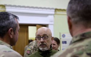 Ukraine 'chê' 1 tỷ đạn dược viện trợ từ châu Âu là 'chưa đủ'