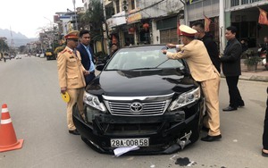 Chủ tịch phường ở Hòa Bình điều khiển xe camry gây tai nạn bị xử phạt 22 triệu đồng