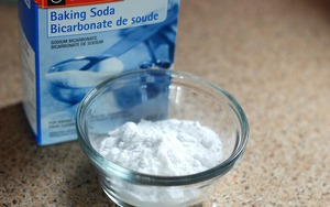 Bạn có biết Baking soda trị được cả mùi... hôi