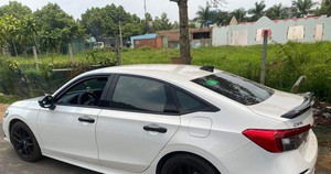 Mua xe mới, người dùng phát hiện Honda Civic RS mất lớp sơn "zin", Honda Việt Nam thừa nhận "đã bị sửa chữa"