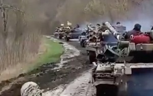 Ukraine huy động lượng lớn binh lính, xe tăng, bắt đầu giáng đòn mạnh vào hậu phương của Nga ở Lugansk?