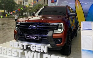 Cận cảnh Ford Everest Wildtrak 2023 ngoài đời thực