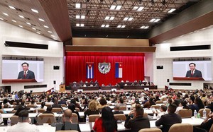 Chủ tịch Quốc hội Vương Đình Huệ phát biểu tại Phiên họp đặc biệt của Quốc hội Cuba 