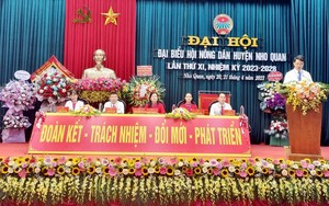 Đại hội điểm Hội Nông dân cấp huyện ở Ninh Bình, đặc biệt, đại biểu quét mã QR nhận văn bản