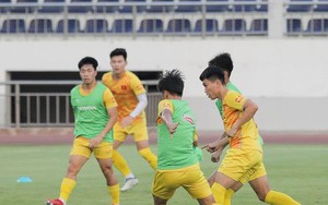 SEA Games là gánh nặng với bóng đá Việt Nam?
