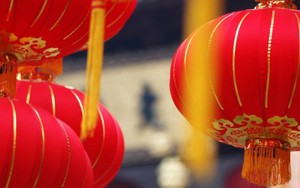 Vì sao phi tần Trung Quốc cổ đại mỗi tháng đeo nhẫn vàng, treo đèn lồng đỏ 1 lần?