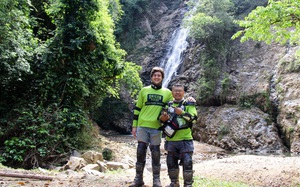 Ngọn thác 70m đổ xuống 7 tầng nước giữa chốn rừng hoang sơ ở Lâm Đồng khiến ai cũng sững sờ