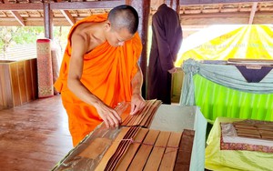 Bảo tồn và phát huy giá trị di sản văn hoá phi vật thể Kinh lá Buông của người Khmer Nam Bộ