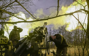 Ukraine tung các cuộc oanh tạc chính xác vào Lugansk, chọc thủng hệ thống phòng không của Nga