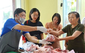 Nam Định: Cám cảnh cơn bĩ cực giá lợn hơi rẻ, ăn thịt giá &quot;chát&quot;, trăm dâu đổ đầu người chăn nuôi