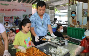 Nụ cười ngày thứ 7 