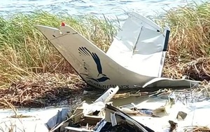 Sai lầm tai hại của phi công khiến máy bay lao xuống sông đầy cá sấu, cả gia đình 4 người thiệt mạng