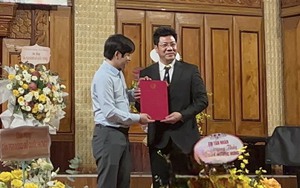 NSND Quốc Hưng được bổ nhiệm làm PGĐ Học viện Âm nhạc Quốc gia Việt Nam