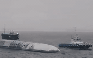 Clip: Nga đưa tàu ngầm hạt nhân mới nhất tới căn cứ ở Thái Bình Dương