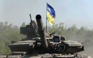 Ukraine bất ngờ tuyên bố cuộc phản công đã bắt đầu; Lính đánh thuê Wagner rời Bakhmut