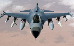 Mỹ thẳng thừng tuyên bố F-16 cho Ukraine không miễn phí, đây là khoản tiền khổng lồ phải trả