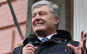 Crimea ra tay bất ngờ với cựu Tổng thống Ukraine Poroshenko
