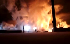 Nhà máy lọc dầu Nga trúng đòn tấn công của UAV Ukraine; tỉnh Belgorod lại bị pháo kích
