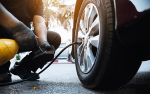 Bí quyết giúp tài xế tránh nổ lốp xe ô tô trong mùa nắng nóng