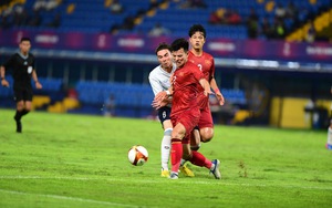 U22 Singapore "chém đinh, chặt sắt" đấu U22 Việt Nam và... cái kết