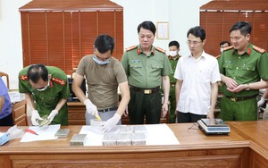 Lai Châu khen thưởng lực lượng phá án ma túy, thu giữ 16 bánh heroin