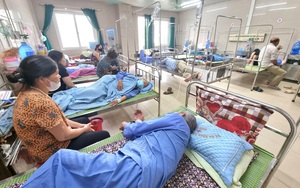 Nắng nóng kéo dài, bệnh viện Ninh Bình tăng cao số bệnh nhân đột quỵ, nhồi máu cơ tim