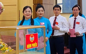 Bà Trần Thị Thu Hưởng được bầu làm Chủ tịch Hội Nông dân huyện Cẩm Khê tỉnh Phú Thọ
