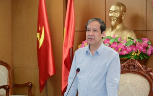 Bộ trưởng Nguyễn Kim Sơn: Thi tốt nghiệp THPT 2023, rút kinh nghiệm từ vụ đề Toán lớp 10 ở Hà Nội