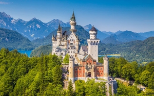 Du khách tử vong vì bị ném khỏi "lâu đài cổ tích" ở Đức