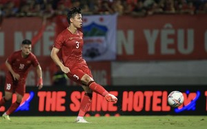 Ghi bàn giúp ĐT Việt Nam thắng trận, Quế Ngọc Hải làm điều đặc biệt