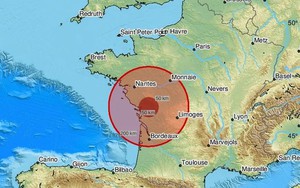 Clip: Miền Tây nước Pháp ghi nhận một trong những trận động đất mạnh nhất lịch sử