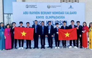 Đoàn học sinh Việt Nam "đánh bại" nhiều đội mạnh, xếp thứ nhất trong Kỳ thi Olympic Hóa học Quốc tế 