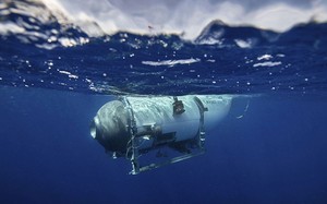 Tàu ngầm mất tích khi tham quan xác Titanic chỉ còn 40 giờ oxy