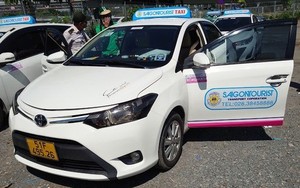 Gian lận cước, tạm dừng đón khách 2 hãng taxi tại Tân Sơn Nhất 