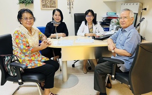 Bệnh viện TP.HCM đầu tư phòng chờ riêng, đưa rước người Campuchia đến khám bệnh, đi du lịch
