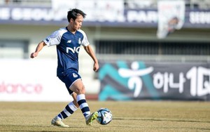Văn Toàn rơi vào cảnh "éo le" như Quang Hải tại Pau FC?