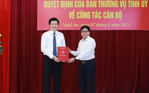 Bí thư Huyện ủy Con Cuông Nguyễn Đình Hùng làm Chánh văn phòng Tỉnh ủy Nghệ An