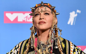 "Nữ hoàng nhạc pop" Madonna hủy tour vì nhiễm trùng