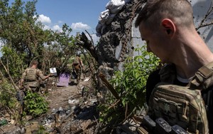 Lính Ukraine 'sốc tận óc' khi thấy những thứ lính Nga để lại trong chiến hào