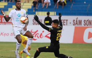Kết quả vòng 1 giai đoạn 2 V.League: Hàng thủ mơ ngủ, CLB Thanh Hóa nhận trái đắng từ Nam Định