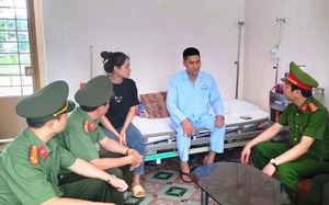 Thăm hỏi gia đình liệt sĩ, cán bộ bị thương ở Đắk Lắk