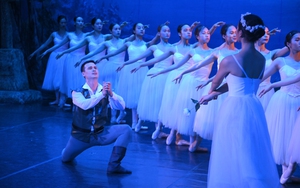 Lần đầu tiên Việt Nam trình diễn vở Ballet kinh điển lấy cảm hứng từ bài thơ của Victor Hugo