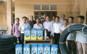Hội Nông dân tỉnh Thừa Thiên Huế hỗ trợ vật tư giúp người dân phát triển trồng thanh trà 