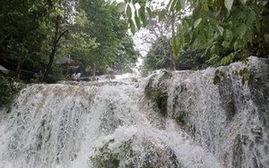 Cách TP Thái Nguyên 40km, nơi này có một thác nước 7 tầng, hiện ra đẹp như mơ, nhiều người lên xem