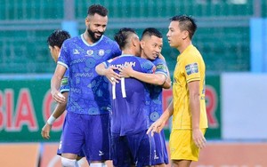 Kết quả vòng 2 giai đoạn 2 V.League 2023: Hạ SLNA, Khánh Hoà sáng cửa trụ hạng