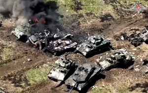 Thiết giáp phương Tây lao đao, liên tục hứng đòn chết chóc của Nga trên chiến trường Ukraine