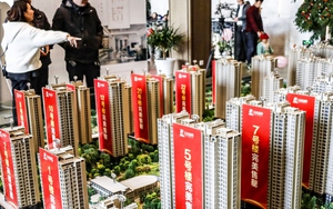 Bộ Chính trị Trung Quốc nỗ lực ngăn chặn vòng xoáy đi xuống của bất động sản